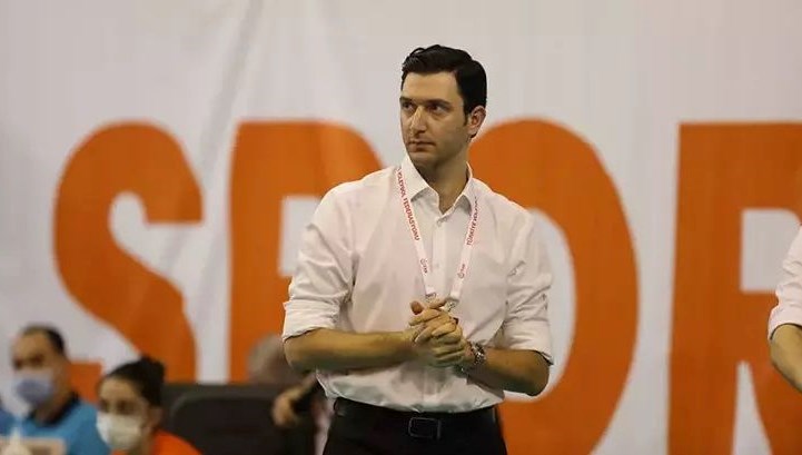 ferhat akbasin calistirdigi japonya yari finalde V49ddh9B