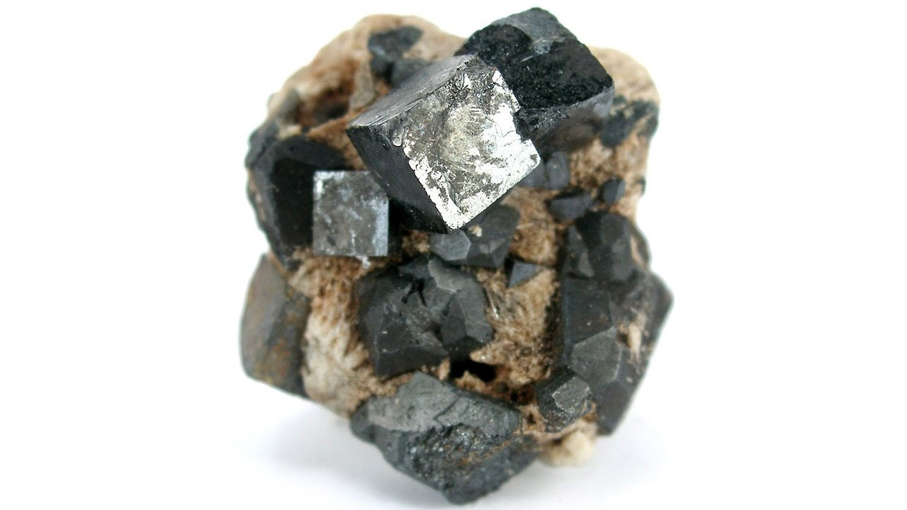 nukleer tipta perovskit kristalleri devrimi IWk3MATy