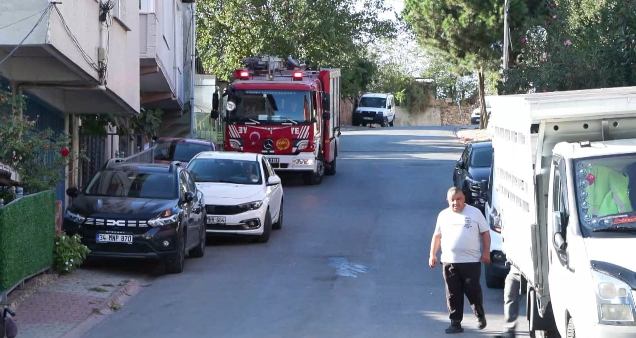 umraniyede patlama mahalleli sokaga dokuldu parEy6Cb