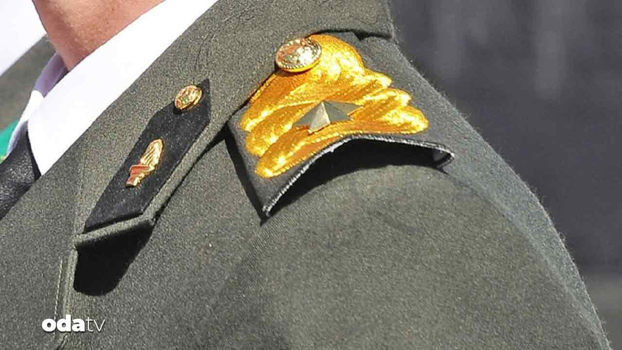 ataturke saygi duymayan tegmen tskya geri dondu kXjl1HqV