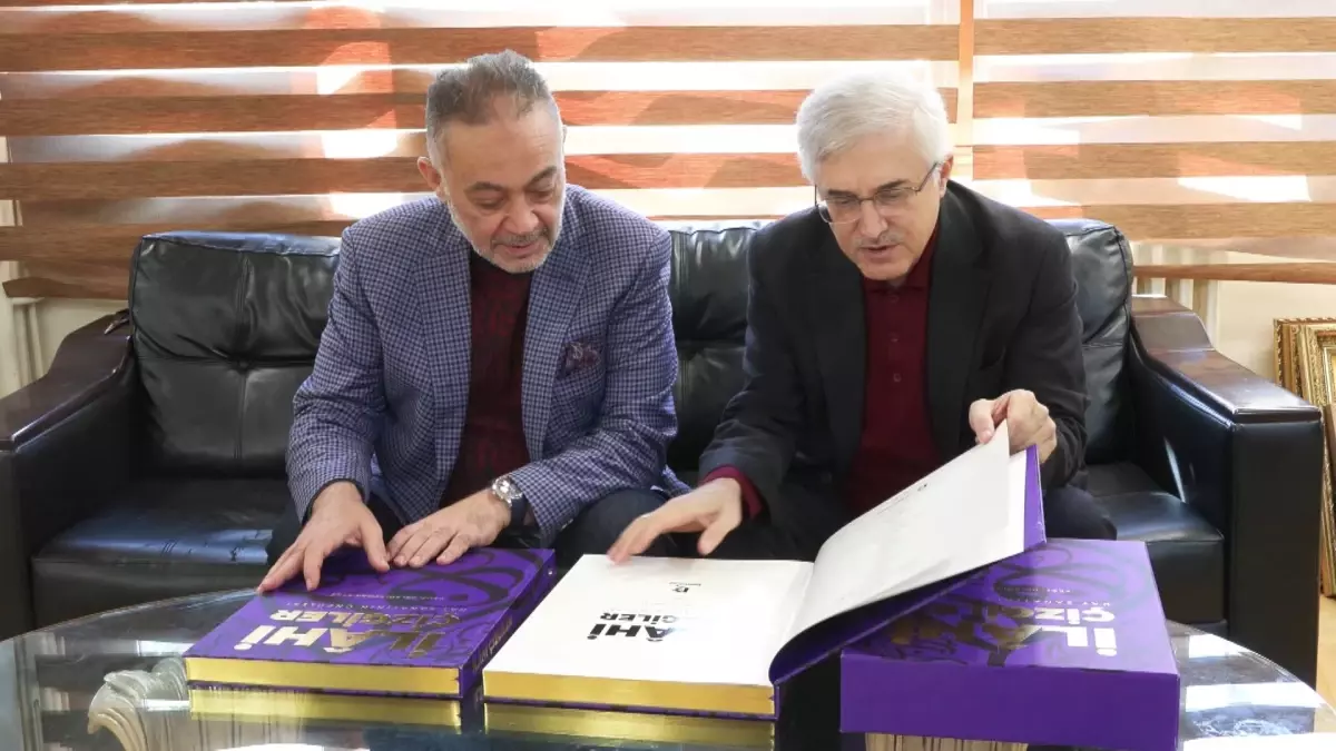 hat sanatinin onculeri kitabi sanatsal ve tarihsel yonleriyle degerlendirildi fUK8zJh6.jpg