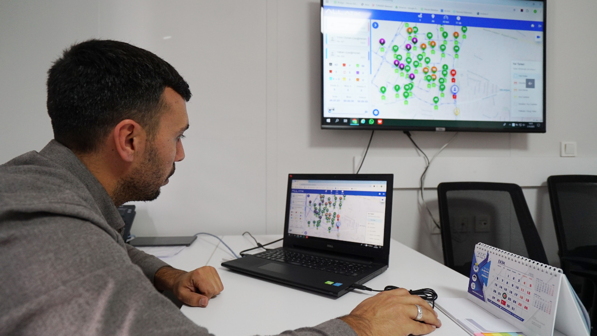 meramda akilli atik toplama sistemi ile cevre temizligi yeni bir boyut kazandi 1bRwN9GS