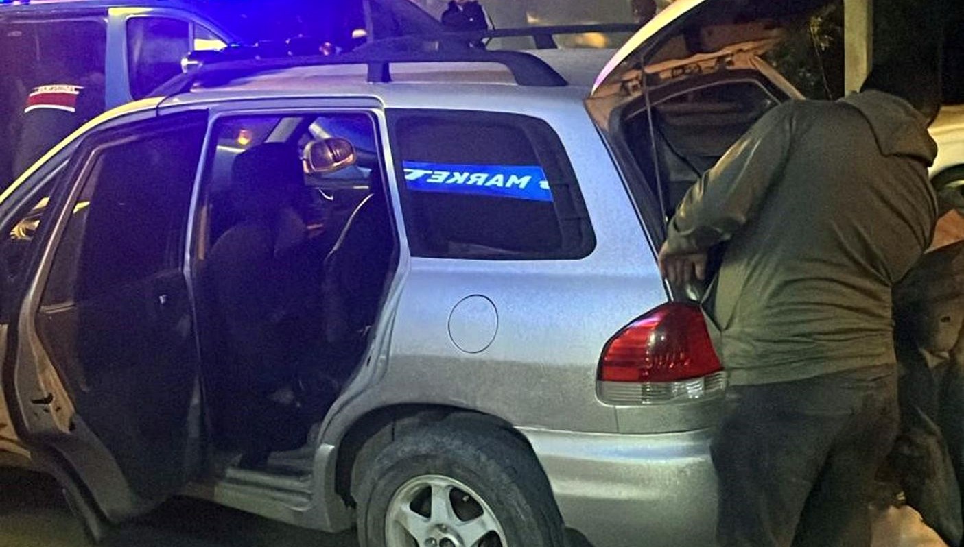 projektorle tavsan avladilar tJZfkWG1