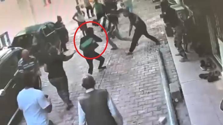 samandagda park kavgasi kaldirim taslariyla saldirdilar W5hKnYqV.jpg