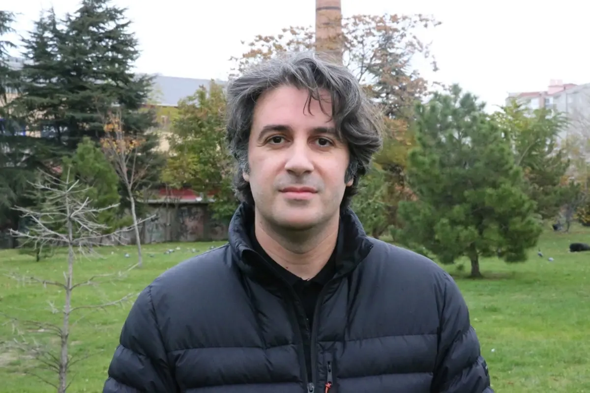 eskisehirli profesorun hesabina bir gecede 23 milyon tl yatirildi IEDP81i1.jpg