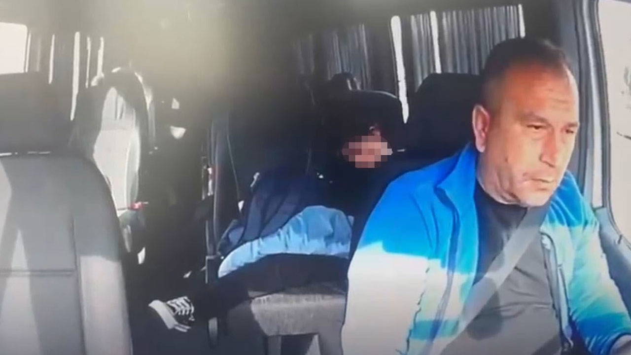 Arnavutköy’de Okul Servisi ile Kamyonet Çarpıştı: Öğrenci Koridora Savruldu