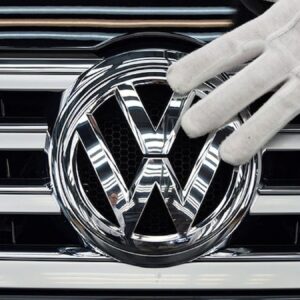 Volkswagen’in Fabrika Kapatma Kararı, Otomotiv Sektöründe Şok Etkisi Yarattı