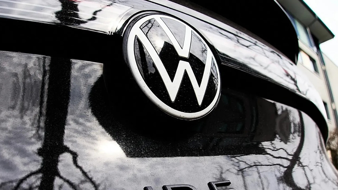 Volkswagenin yeniden yapilanma planina ilk engel NX7RA8ke